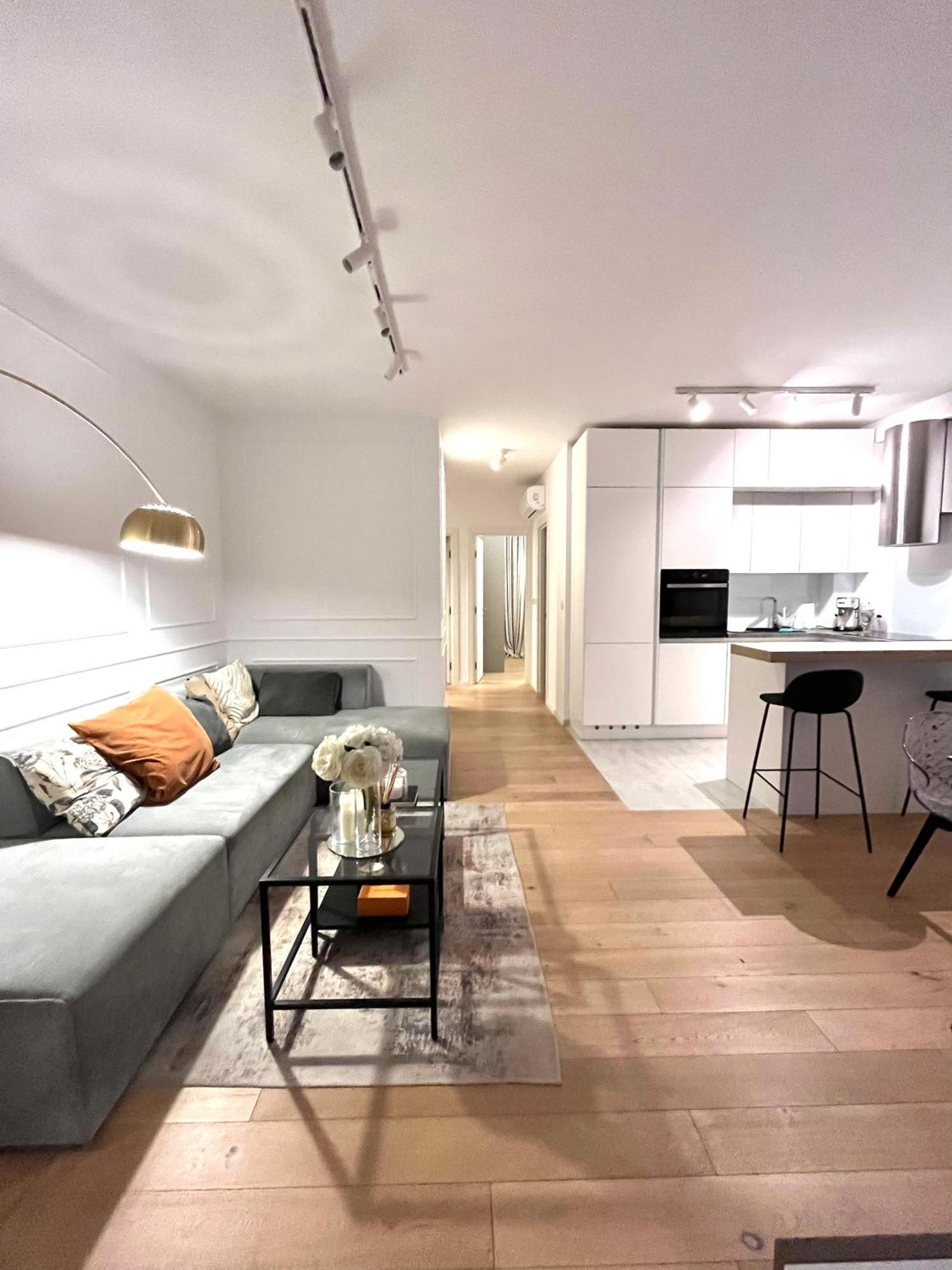 Luxury Apartment Rinos - Free Garage Parking Split Dış mekan fotoğraf